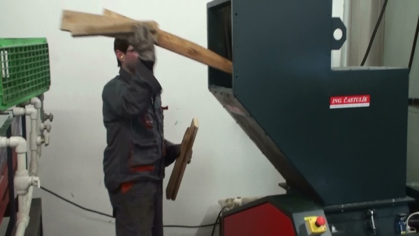 Broyeur à lames MN 300