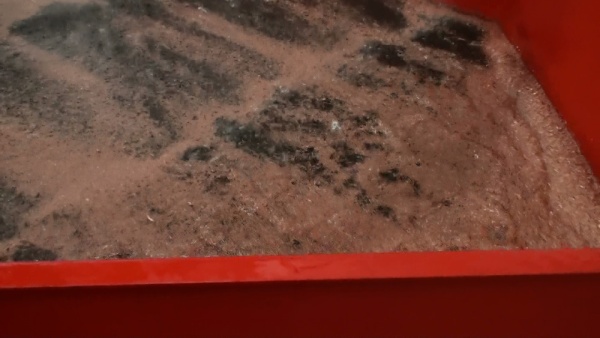 Table vibrante